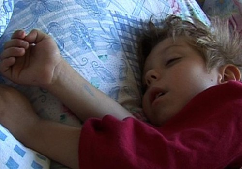 Kodėl pietų miegas svarbus mažiems vaikams?