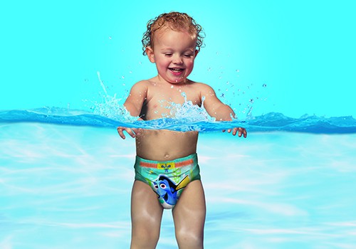 Norite išmokyti kūdikį plaukti - 5 patarimai