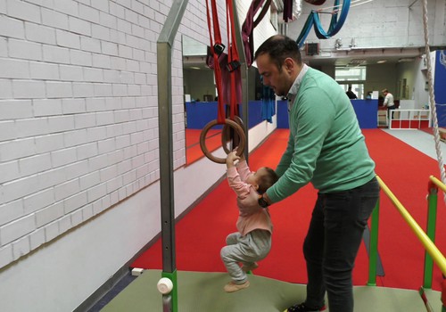 VIDEO: Kaip Jogaila Morkūnas su dukryte "gimnastika" užsiiminėjo...