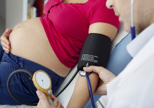 Ar gali pakenkti kūdikiui žemas nėščiosios kraujospūdis?