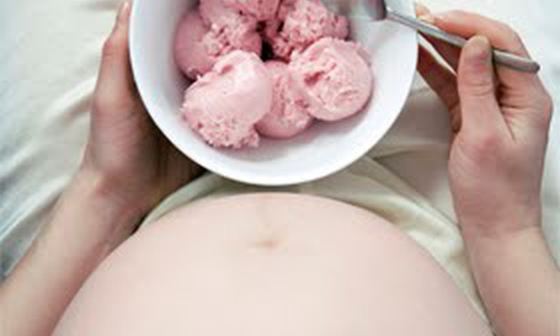 Kokiais desertais pasilepinate nėštumo metu?
