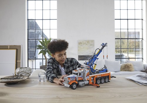 LEGO Technic robotai: kaip juos sukurti ir programuoti?