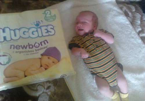 Augame kartu su Huggies Newborn!