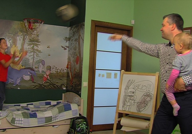 VIDEO "Super tėtis": susipažinkime su trijų vaikų tėčiu TOMU