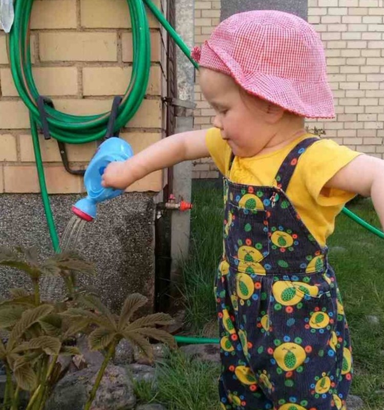 Ar reikia iš anksto pratinti mažylę keltis anksti, ruošiantis darželiui?