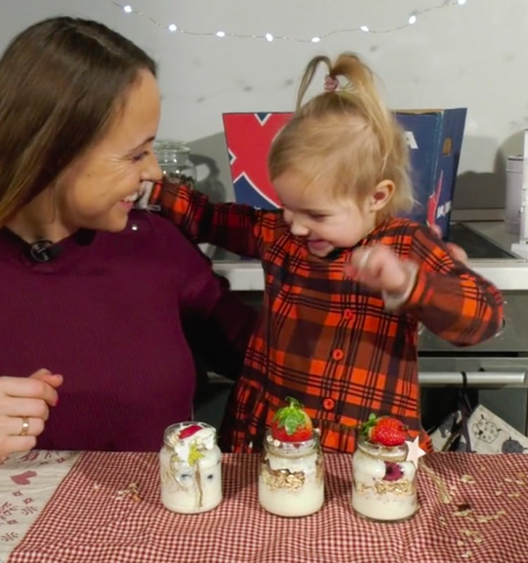 VIDEO: Ypatingi Naujų metų pusryčiai + prisiminimų dėžutė