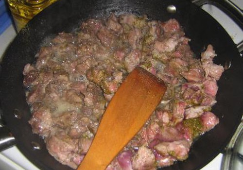 Mėsos troškinys su morkomis
