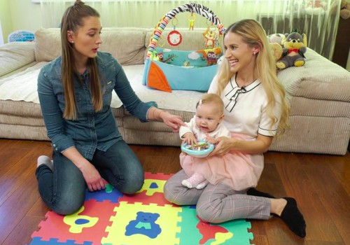 VIDEO: Naudingi žaidimai ir užsiėmimai su 6 mėnesių kūdikiu