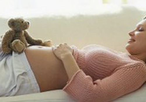 7 kosmetikos priemonės, kuriomis nesinaudokite nėštumo metu  