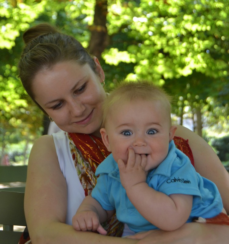 Versli mama Laura pradėjo kurti vaikiškus laikrodžius