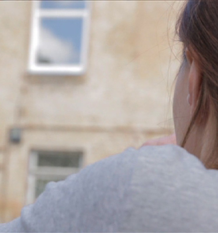 TV Mamyčių klubas 2015 10 24: IŠSKIRTINĖ laida apie kitokias - įkalintas mamas ir jų vaikus