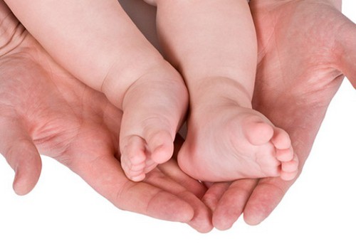 KONKURSAS: Tėtis irgi gali! Koks tėčio vaidmuo kasdienėje kūdikio priežiūroje?