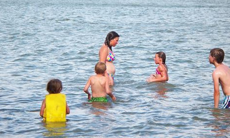 Prie vandens elkitės saugiai!