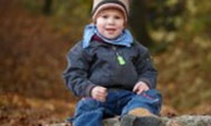 Vaikas greitai sušyla ir prakaituoja