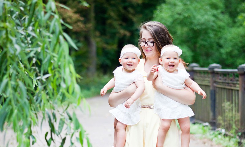 Versli mama Dovilė verslą pradėjo pagimdžiusi dvynukes!