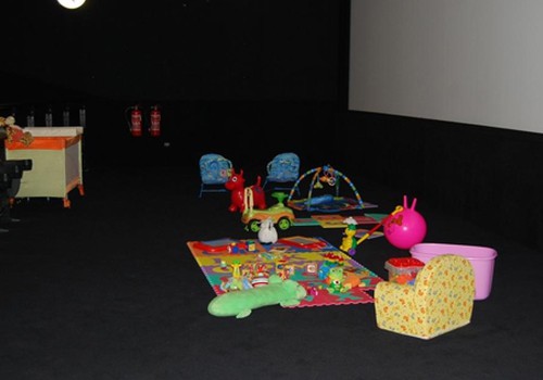 Ar norite specialiai MK šeimoms skirtų Baby Kino seansų "Multikino"?