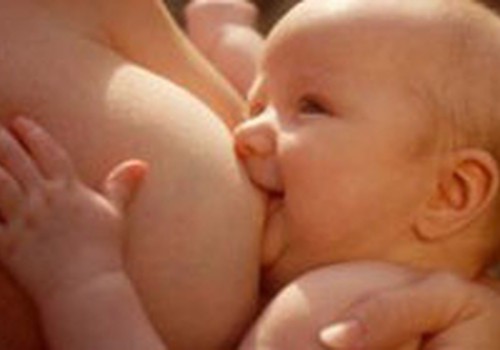 Kaip žinoti, ar kūdikis pasisotina motinos pienu?