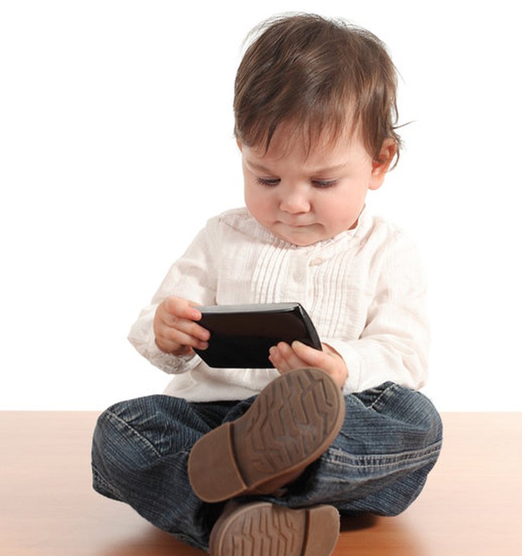 Kaip apsaugoti vaikus mobiliajame internete?