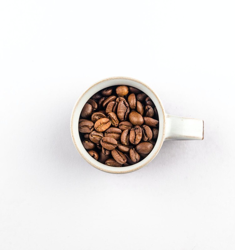 Patarimai, kaip eksperimentuoti su kava ir atrasti netikėtus skonius