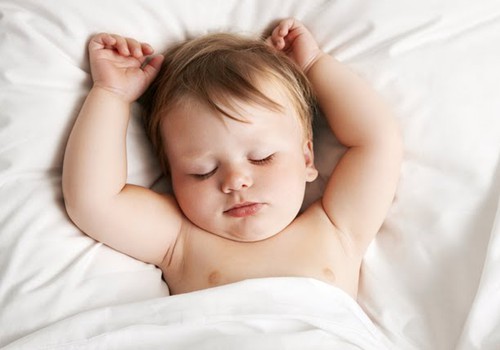 Ką daryti, kad kūdikis ramiai miegotų naktį?