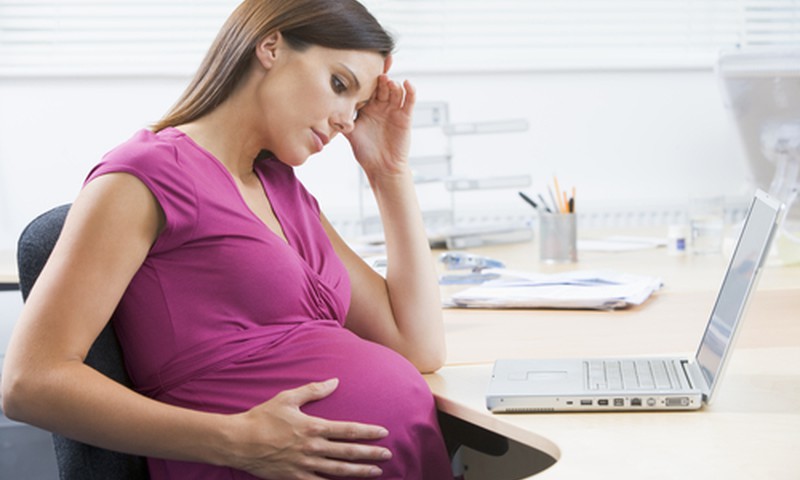 Daugiau socialinių garantijų darbo netekusioms būsimoms mamoms