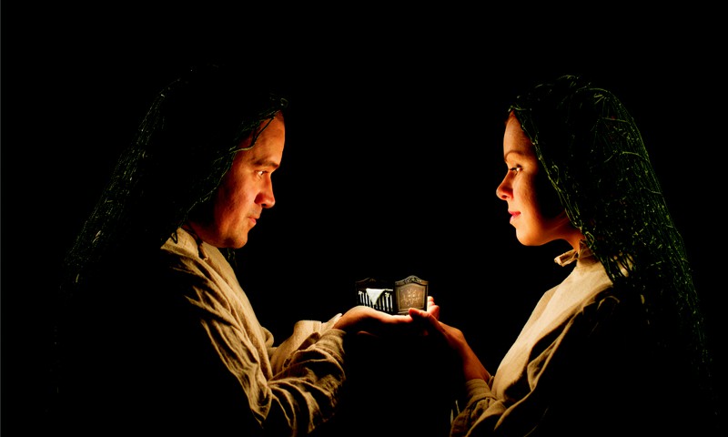 Mamos dienos proga laimėkite bilietus į spektaklį