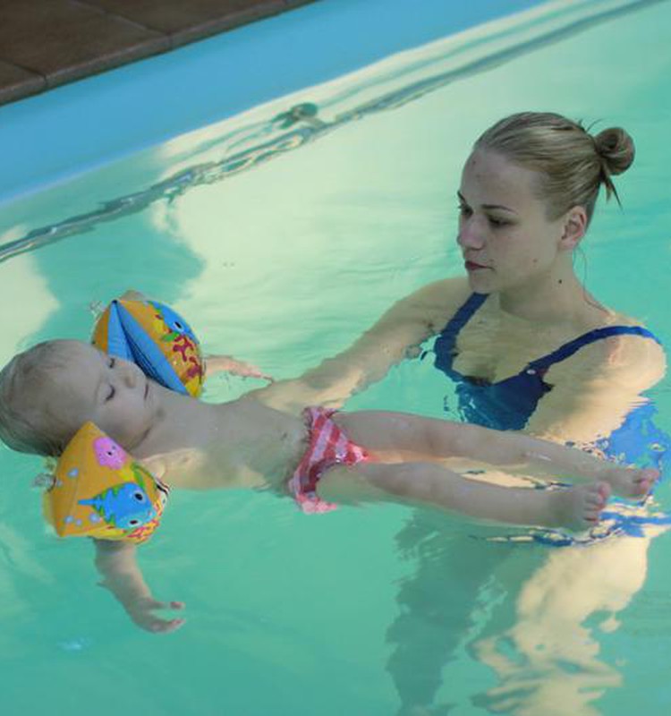 Dalyvaukite foto konkurse "Mažųjų maudynės" ir laimėkite Huggies Little Swimmers!