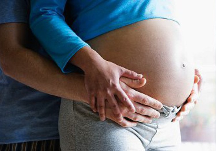 Kiek priaugti svorio nėštumo metu?