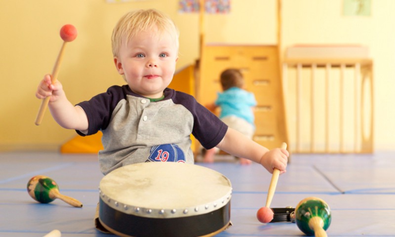 Vaiko muzikinę klausą reikia ugdyti nuo mažens