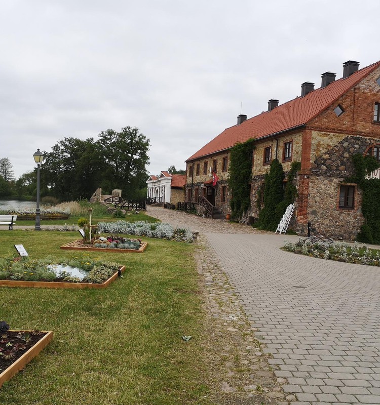 Pakruojo dvaro sodyba