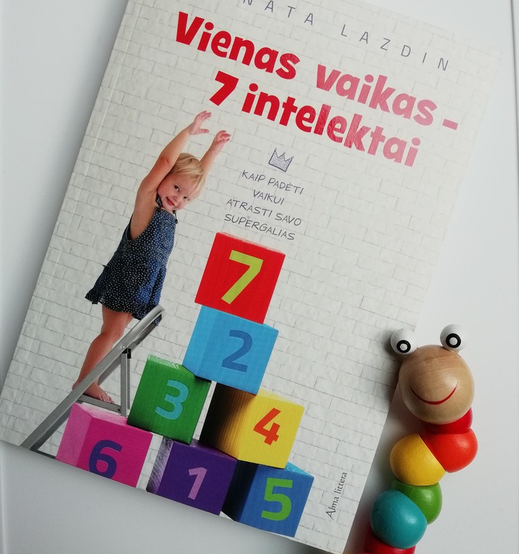 Knyga "Vienas vaikas - 7 intelektai"