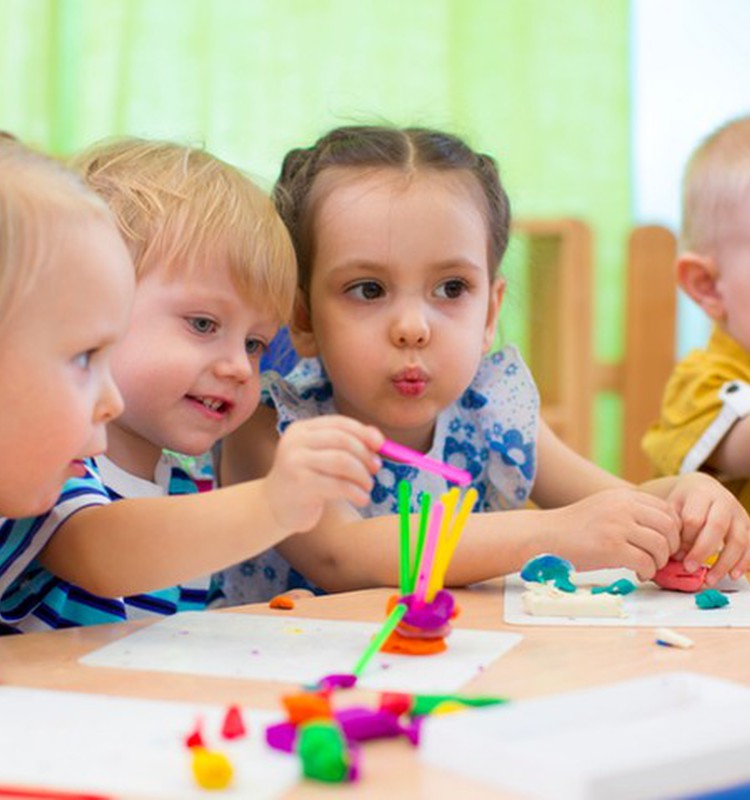 Kaip paruošti vaiką darželiui: psichologės patarimai