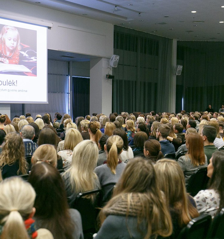 Labdaros renginyje – dosni parama „Vaikų linijai“