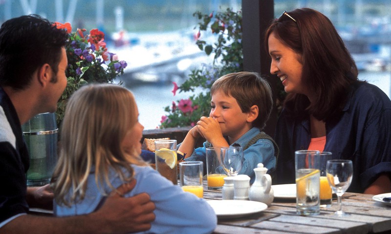 Restoranų tendencijos 2015: Z karta, sveika mityba ir išankstiniai bilietai vakarienei