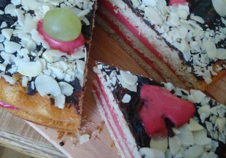Tortas 9 gimtadienio proga iš 9 ingredientų