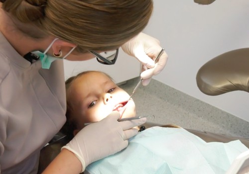 VIDEO: Pirmoji pagalba pažeistiems dantukams