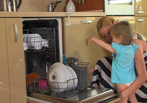 Kaip vaikus sumaniai įtraukti į namų ruošą? +VIDEO
