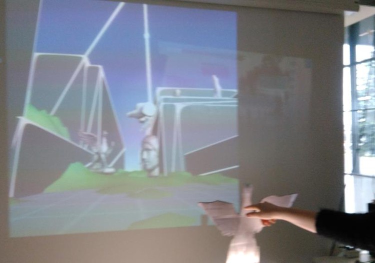 AISTRINGOJI VAIKYSTĖ. Menas + technologijos: kūrybinės dirbtuvės vaikams ir suaugusiems.