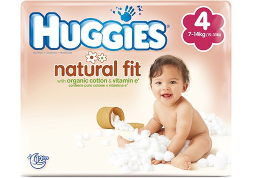 Huggies® Natural Fit sauskelnės – švelnus prisilietimas, kuris trunka visą dieną!
