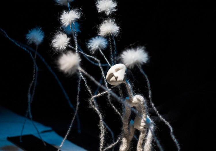 Lėlių teatro premjeroje – odė Mamai