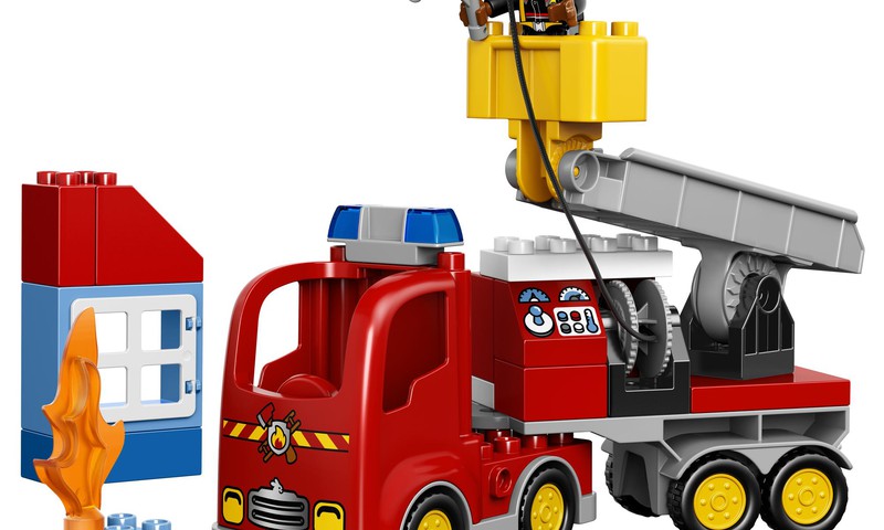 Konkursas Facebooke: Laimėk Lego DUPLO "Ugniagesių automobilį"