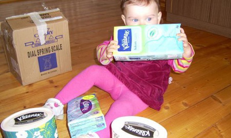 Ačiū už gausias Kleenex dovanas!