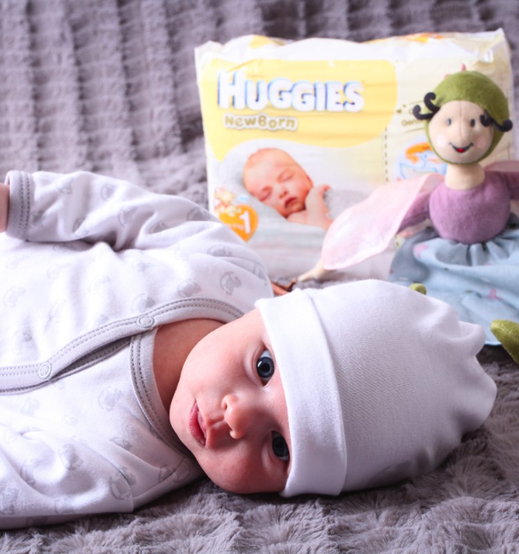 Žiemos loterija: Pirk Huggies® Newborn ir laimėk mažyliui drabužėlių komplektą! Antras traukimas - sausio 6 d.