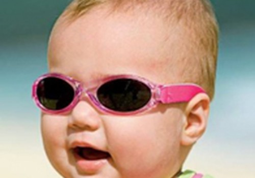 Akių ligų gydytoja: "Akiniai nuo saulės vaikams būtini"