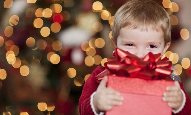 Gidas Kalėdų Seneliui: kaip išrinkti dovaną vaikui, kad ji džiugintų ilgai?