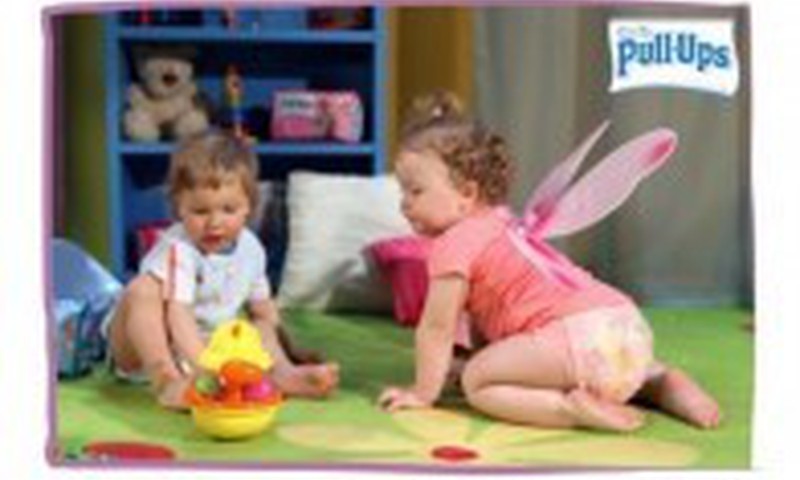 Unikalios Pull-Ups® kelnaitės padės draugauti su puoduku