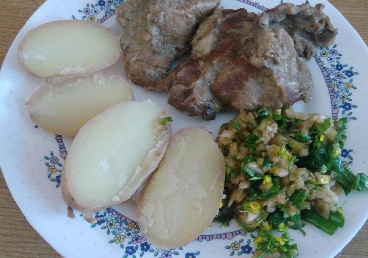 Salotytės prie mėsytės