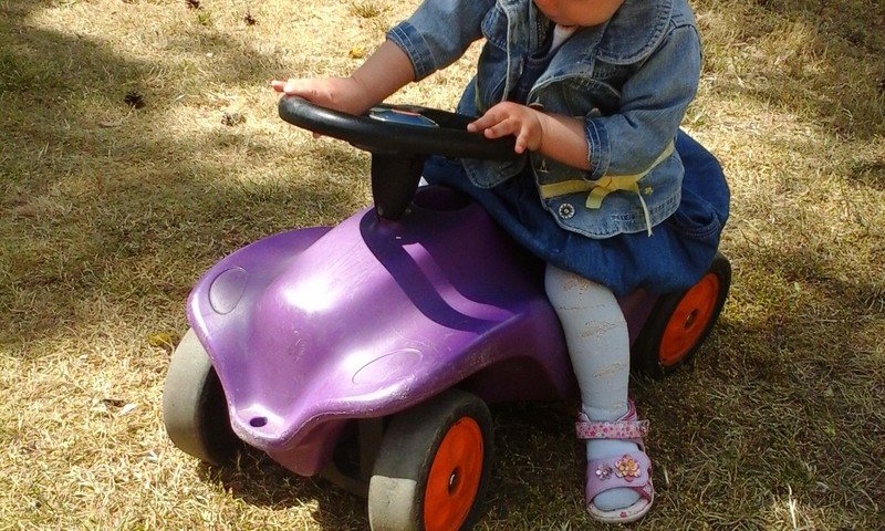 Vasara su draugiuko masina linksmiau