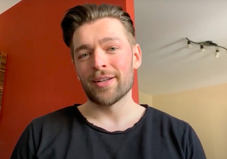 Jurijus Veklenko: „Mėgstama knyga vaikystėje padėjo sušilti ne tik dvasiškai, bet ir fiziškai“
