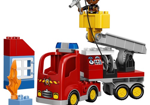 Konkursas Facebooke: Laimėk Lego DUPLO "Ugniagesių automobilį"